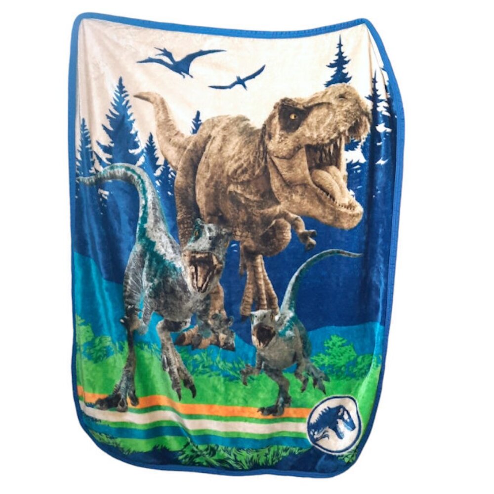 Jurassic World Dominion T-Rex Dinosaur Throw Blanket 48” X 36”